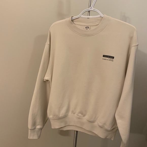[SOLD] Uniqlo Louvre museum sweater cream - Picture 4 of 5